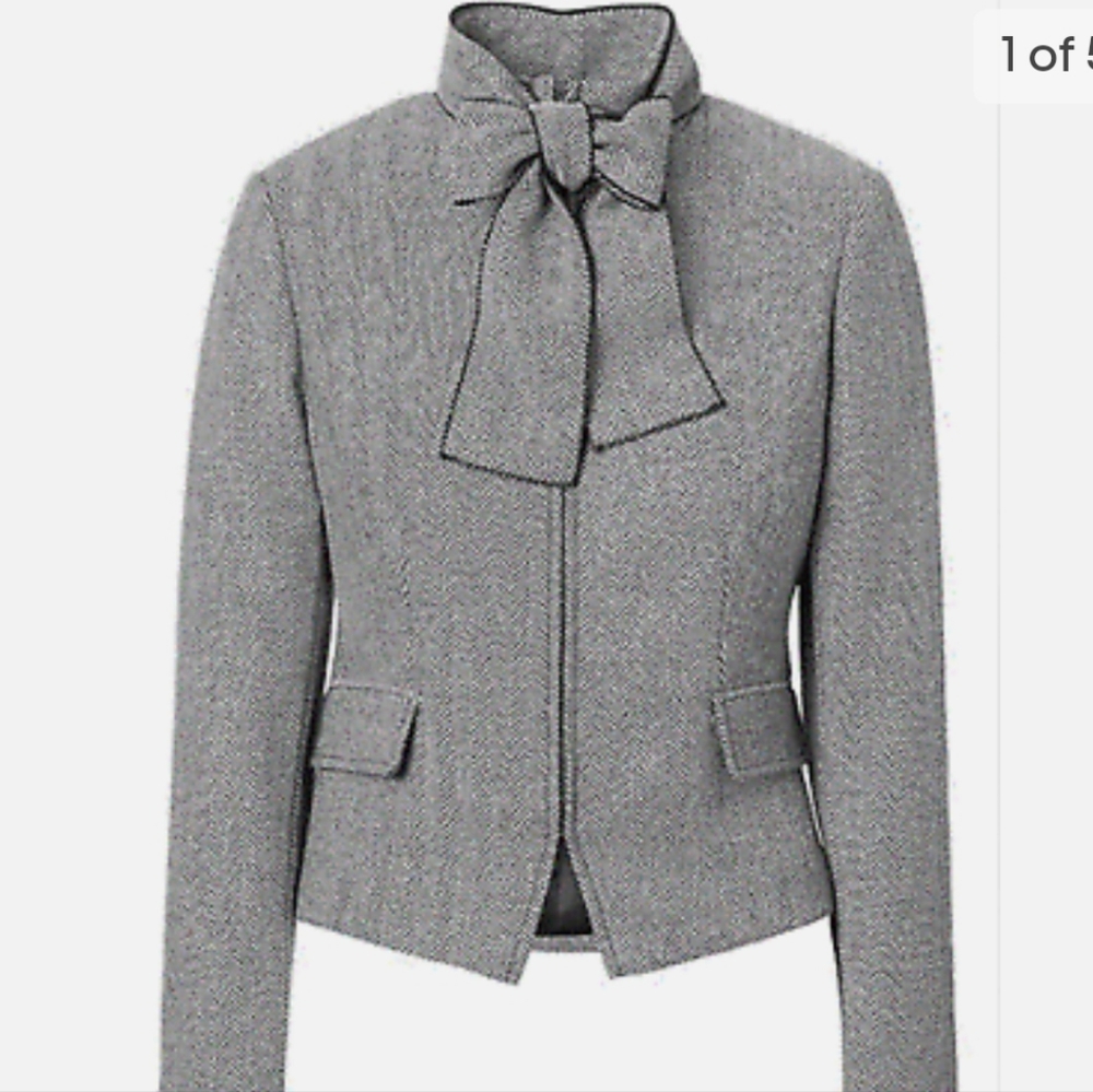 Banana Republic Wool Herringbone Blazer SIZE 6 Petite (bow not included)